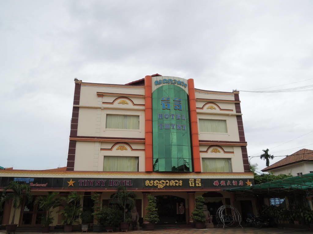 Hotel Thy Ny Battambang Zewnętrze zdjęcie